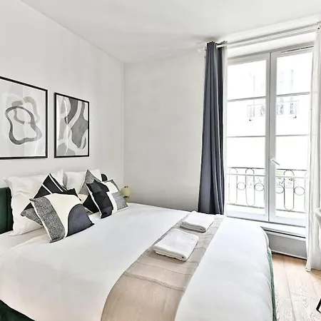 Appartamento Magnifique Quartier Bon Marche Parigi